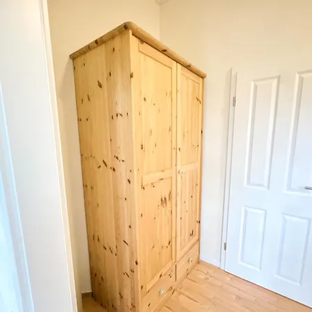 Professioneel In Voor 2 Gasten - 79-11 Friedeburg (Lower Saxony)