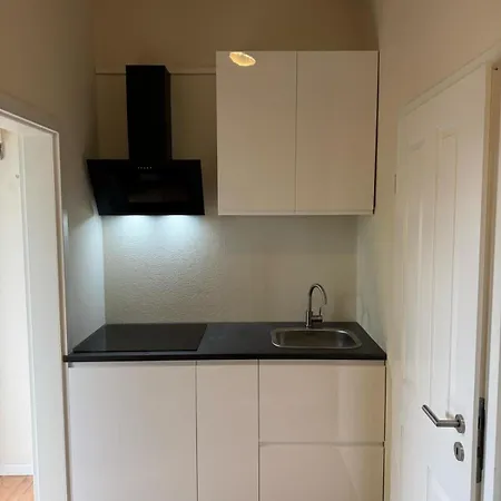 Professioneel In Voor 2 Gasten - 79-11 3* Friedeburg (Lower Saxony)